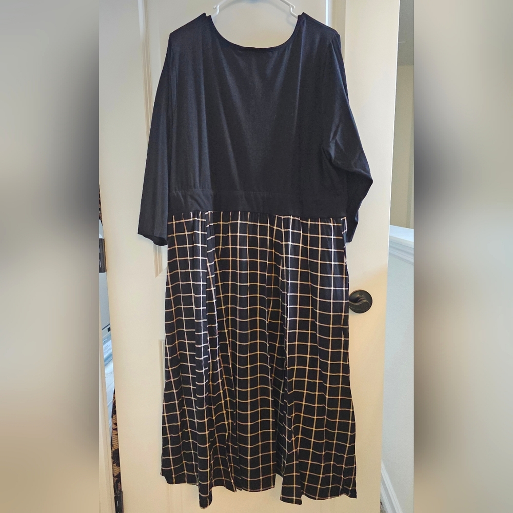 Torrid Midi Challis And Jersey Dress - Picture 7 of 7